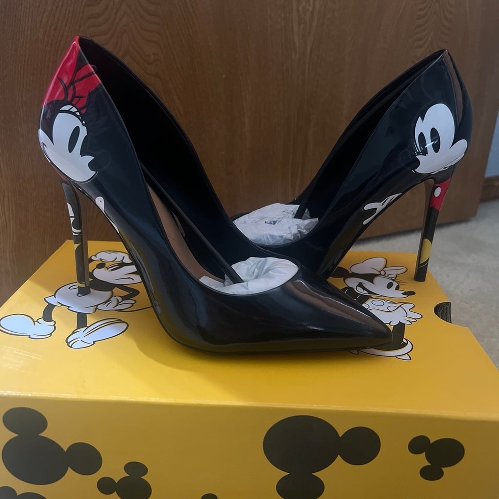 Disney x aldo black stessy Mickey heels